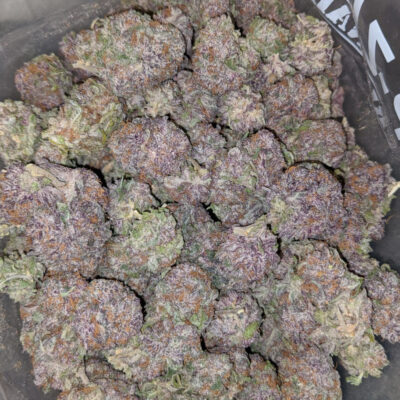 granddaddy-purple-cannabis-seeds-canada