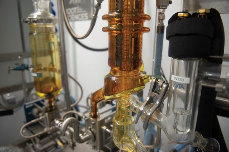 how-to-make-and-consume-cannabis-distillate